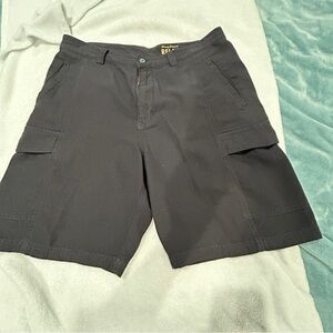Tommy Bahama Men's Black Cargo Shorts - Unbranded